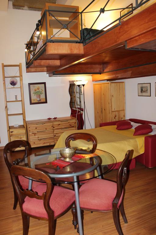 Guide Tour Apartments Неаполь Екстер'єр фото