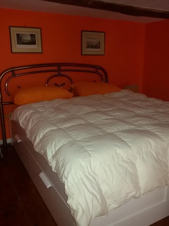 Guide Tour Apartments Неаполь Екстер'єр фото